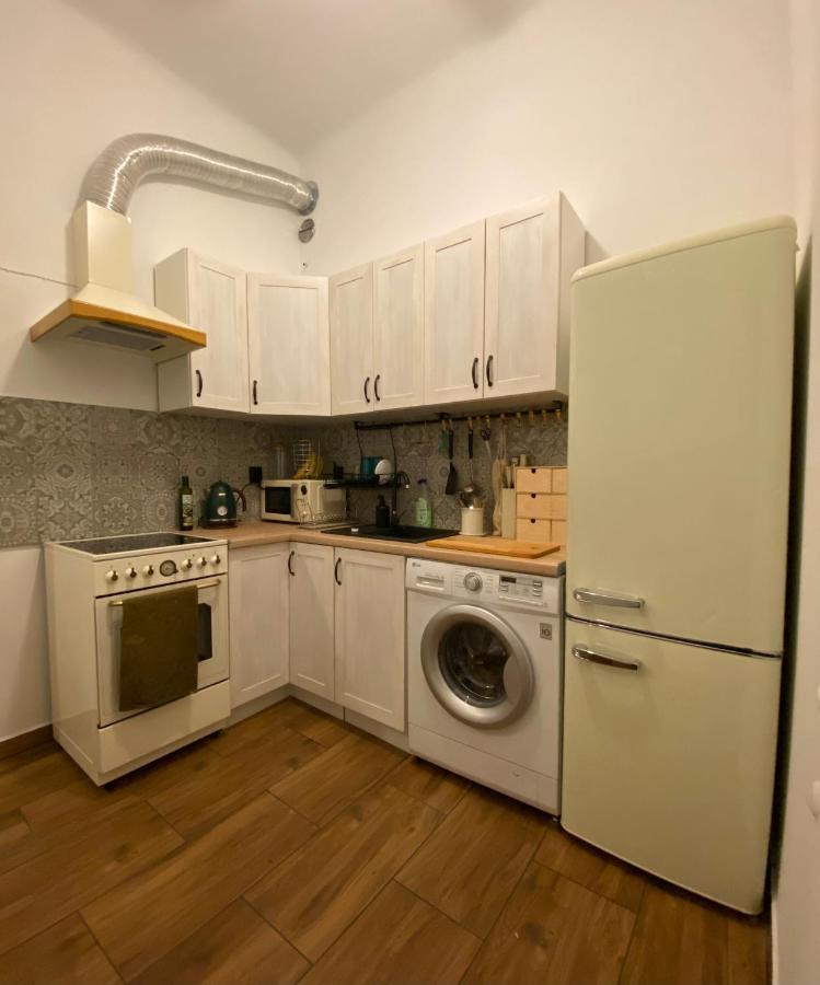First Station 26-10 Apartment คราคูฟ ภายนอก รูปภาพ