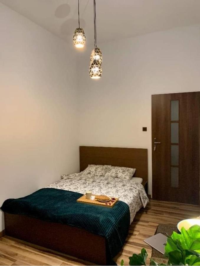 First Station 26-10 Apartment คราคูฟ ภายนอก รูปภาพ